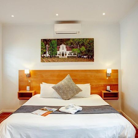 Albourne Guesthouse Somerset West Exterior photo