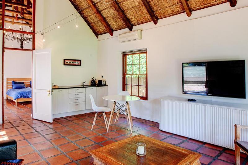 Albourne Guesthouse Somerset West Exterior photo