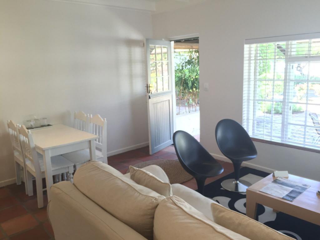 Albourne Guesthouse Somerset West Exterior photo