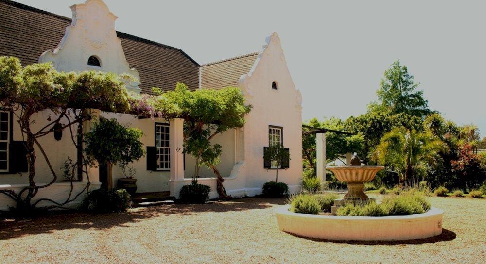 Albourne Guesthouse Somerset West Exterior photo