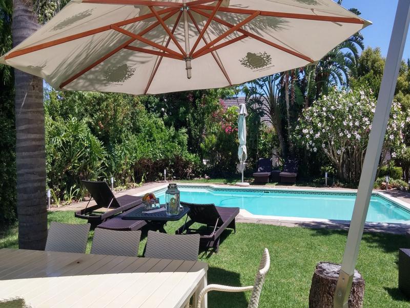 Albourne Guesthouse Somerset West Exterior photo